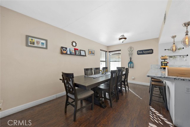 Detail Gallery Image 15 of 43 For 7605 Carson Hill Ct, Bakersfield,  CA 93313 - 4 Beds | 2/1 Baths