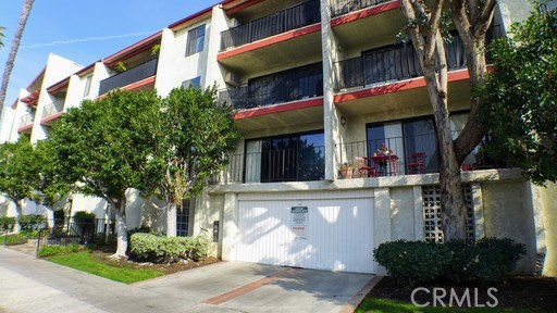 3530 Elm Ave #305, Long Beach, CA 90807