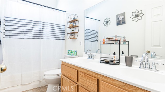 Detail Gallery Image 19 of 23 For 12936 Tehachapi, Hesperia,  CA 92344 - 4 Beds | 2 Baths