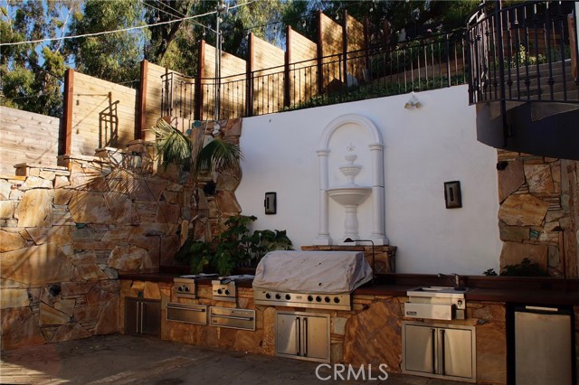 Front Image Thumbnail for CRSR25235648