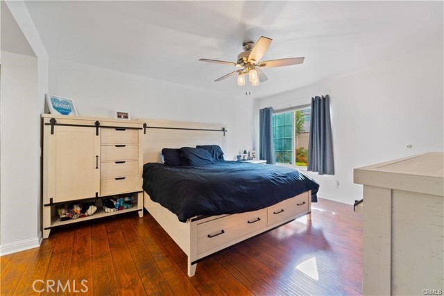 Detail Gallery Image 11 of 23 For 27065 Rio Prado Dr, Valencia,  CA 91354 - 4 Beds | 3 Baths