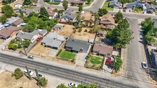 7638 Walnut Avenue, Winton CA: https://media.crmls.org/medias/e1be1ca9-b6af-4ef7-bf0b-87fc796554aa.jpg