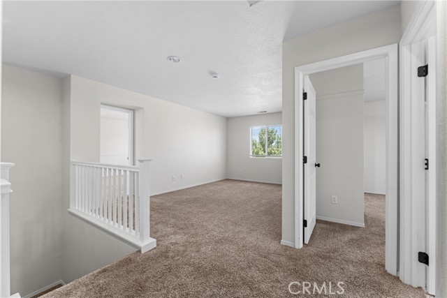 Detail Gallery Image 10 of 22 For 5789 Golding Dr, Lancaster,  CA 93536 - 4 Beds | 3 Baths