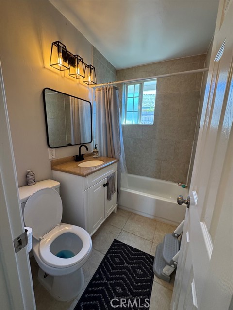 Detail Gallery Image 12 of 12 For 1183 Woodrail Dr, Vista,  CA 92083 - 3 Beds | 2 Baths