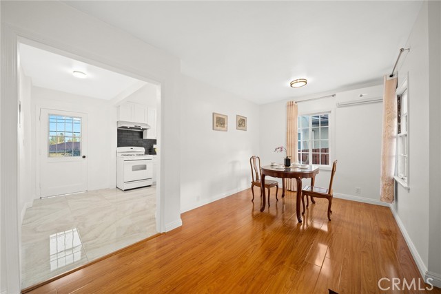 Dining Room leading to the Kitchen