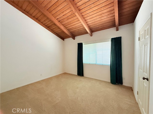 2402 Aviation Boulevard, Redondo Beach CA: https://media.crmls.org/medias/e1c058ec-6ca5-4085-b729-f8e6b01554cb.jpg