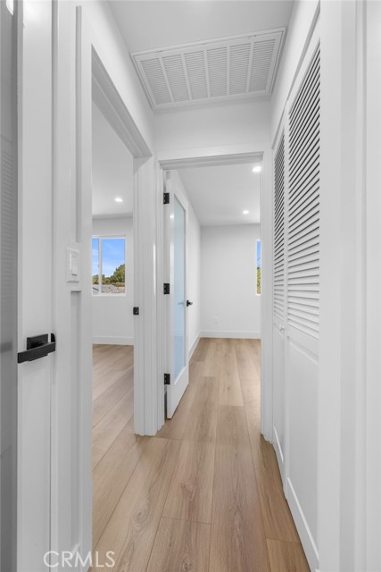 Detail Gallery Image 55 of 69 For 1504 N California, Burbank,  CA 91505 - – Beds | – Baths