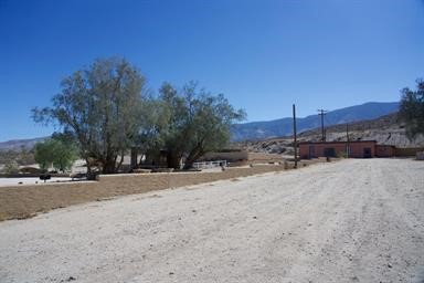 35535 State Highway 18, Lucerne Valley, California 92356, ,Commercial Sale,For Sale,35535 State Highway 18,CRIV23186867