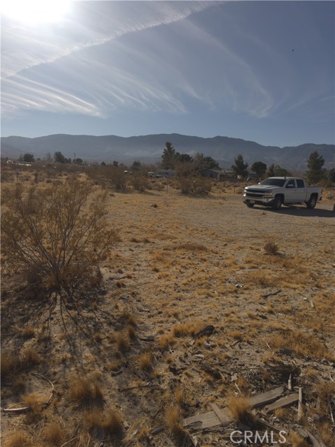 Detail Gallery Image 7 of 12 For 9439 Blackhawk Trl, Lucerne Valley,  CA 92356 - 2 Beds | 1 Baths