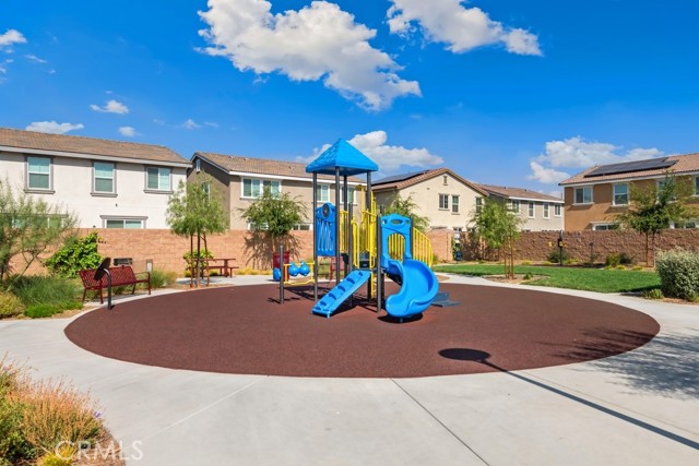 Detail Gallery Image 24 of 26 For 1759 Gooseberry Ln, San Jacinto,  CA 92583 - 4 Beds | 2/1 Baths