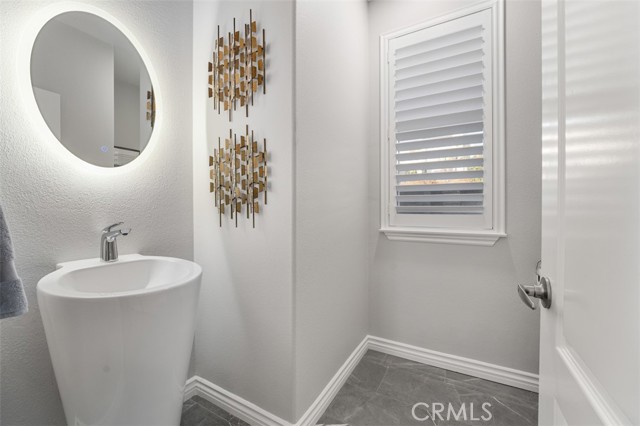 Detail Gallery Image 14 of 75 For 2886 Muir Trail Dr, Fullerton,  CA 92833 - 5 Beds | 3/1 Baths