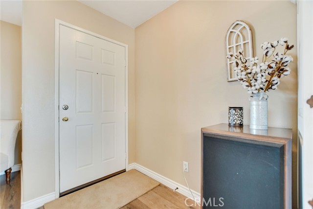 Detail Gallery Image 2 of 24 For 809 La Quinta Ct, Beaumont,  CA 92223 - 4 Beds | 2 Baths