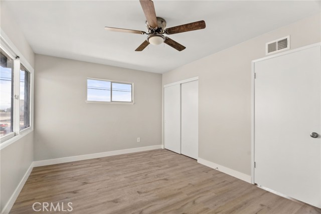 Detail Gallery Image 13 of 31 For 905 N Glenn Ave, Ontario,  CA 91764 - 4 Beds | 2 Baths