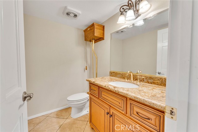 294 W Buffington Street, Upland CA: https://media.crmls.org/medias/e1c608d0-85eb-4f62-8a78-e853fb0d4001.jpg