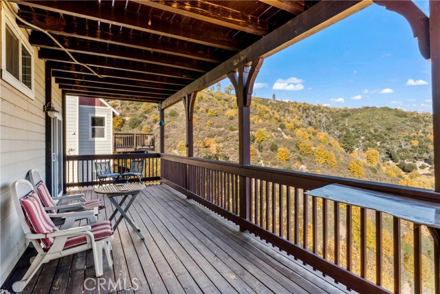 Detail Gallery Image 21 of 40 For 949 Trinity Dr, Lake Arrowhead,  CA 92352 - 3 Beds | 2/1 Baths