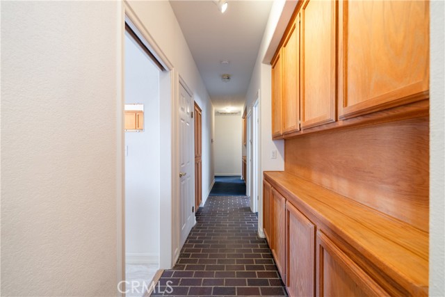 17157 Hacienda Boulevard, California City CA: https://media.crmls.org/medias/e1c75499-3682-4278-a4e5-f6fb7d40d505.jpg