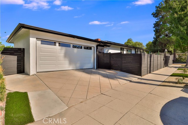 Image 3 of 48 For 23861 Califa Street