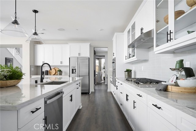 Detail Gallery Image 2 of 15 For 2016 Saguaro Glen, Escondido,  CA 92025 - 4 Beds | 4/1 Baths