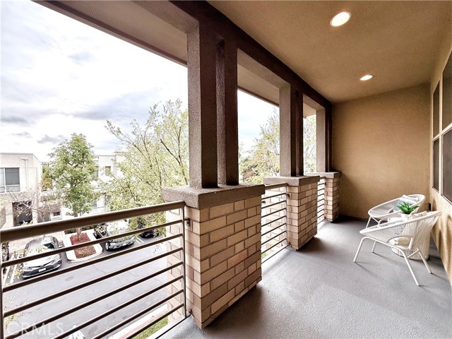 Detail Gallery Image 13 of 42 For 5547 Strand #103,  Hawthorne,  CA 90250 - 2 Beds | 3 Baths