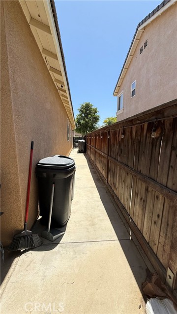 14347 Annadale Drive, Moreno Valley CA: https://media.crmls.org/medias/e1c7c8c9-b34d-4ac2-9165-b9053adb0838.jpg