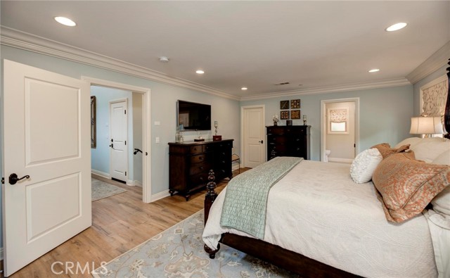 Detail Gallery Image 34 of 62 For 504 N Juanita Ave #B,  Redondo Beach,  CA 90277 - 3 Beds | 2/1 Baths