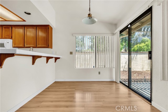 41402 Willow Run Road, Temecula CA: https://media.crmls.org/medias/e1c98dec-fa7b-4bb4-8ce7-bec9a12e2d07.jpg