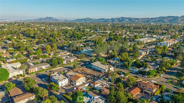 Detail Gallery Image 51 of 53 For 14156 Califa, Sherman Oaks,  CA 91401 - 3 Beds | 2 Baths