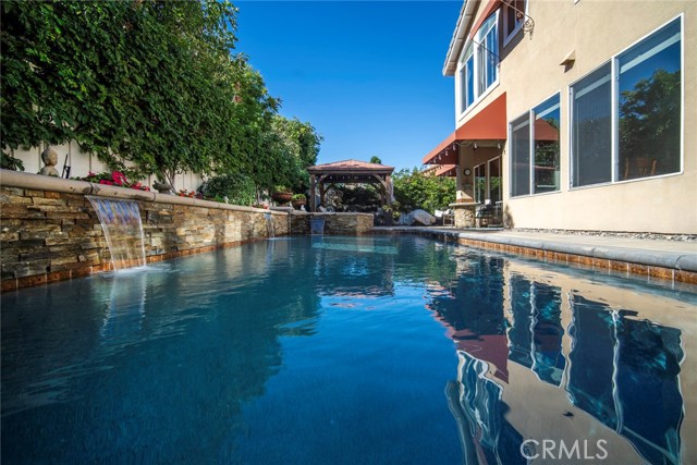 411 Bolivia, San Clemente CA: https://media.crmls.org/medias/e1cb0867-5806-4582-b68b-9d1705d7df91.jpg