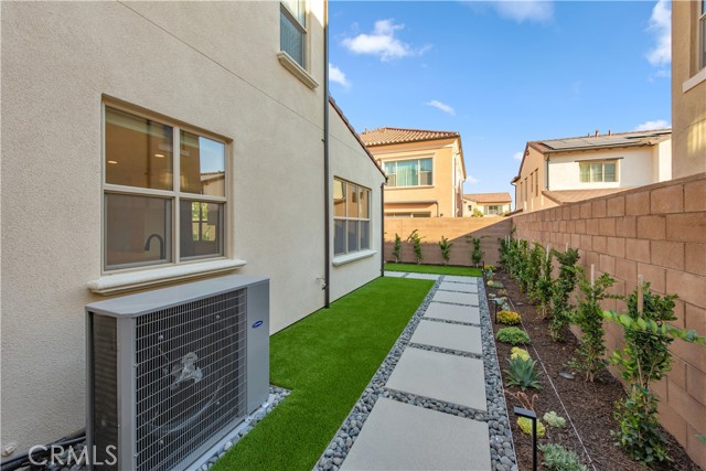 Detail Gallery Image 27 of 29 For 150 Somera, Irvine,  CA 92602 - 4 Beds | 3 Baths