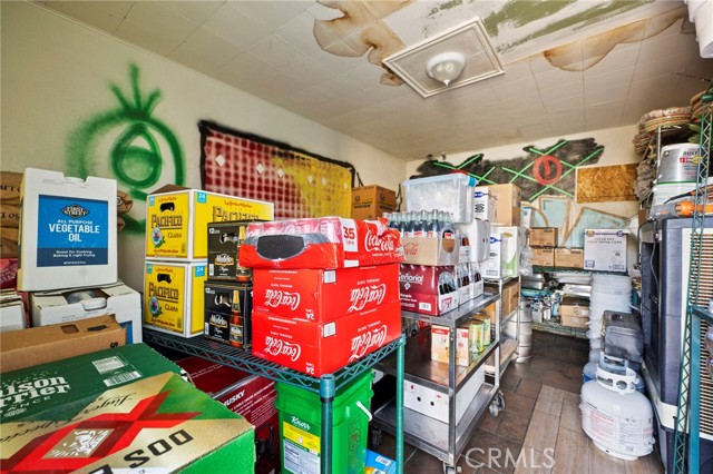 8111 Foothill Boulevard, Rancho Cucamonga CA: https://media.crmls.org/medias/e1cd6fec-d77f-49c4-a7c7-a3c07c9a2407.jpg