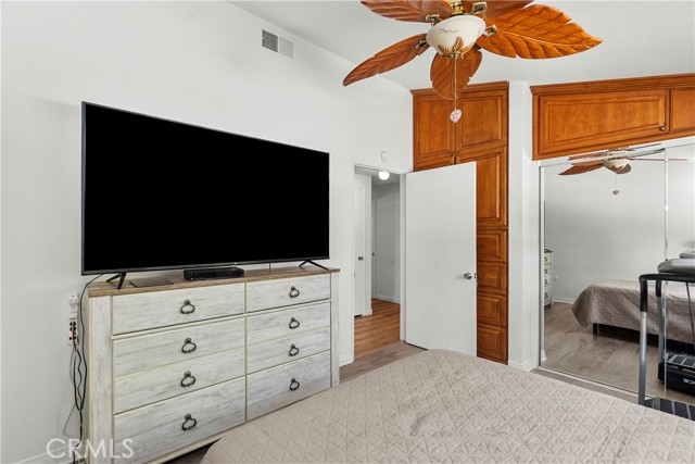 Detail Gallery Image 21 of 39 For 19226 Avenue of the Oaks a,  Newhall,  CA 91321 - 2 Beds | 1 Baths