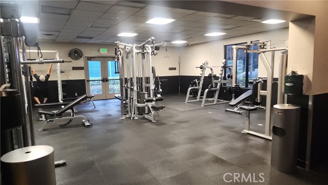 Image 47 of 53 For 22701 Foxridge