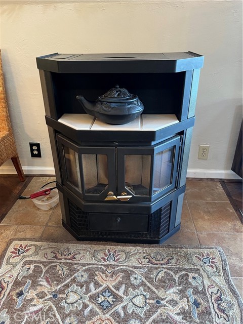 Detail Gallery Image 33 of 65 For 13017 Park Dr, Lower Lake,  CA 95457 - 3 Beds | 2 Baths