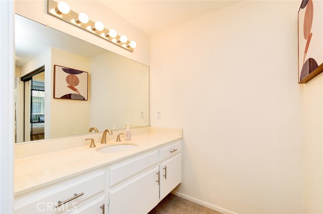Detail Gallery Image 28 of 59 For 2563 Plaza Del Amo #204,  Torrance,  CA 90503 - 2 Beds | 2 Baths