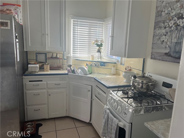 Detail Gallery Image 16 of 19 For 5754 Ensign Ave, North Hollywood,  CA 91601 - 2 Beds | 1 Baths