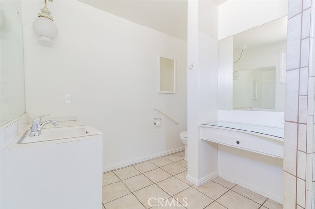 Detail Gallery Image 10 of 28 For 1209 N Puente, Brea,  CA 92821 - 3 Beds | 2 Baths