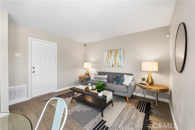 Detail Gallery Image 24 of 62 For 37634 Duffel St, Palmdale,  CA 93552 - 4 Beds | 3 Baths