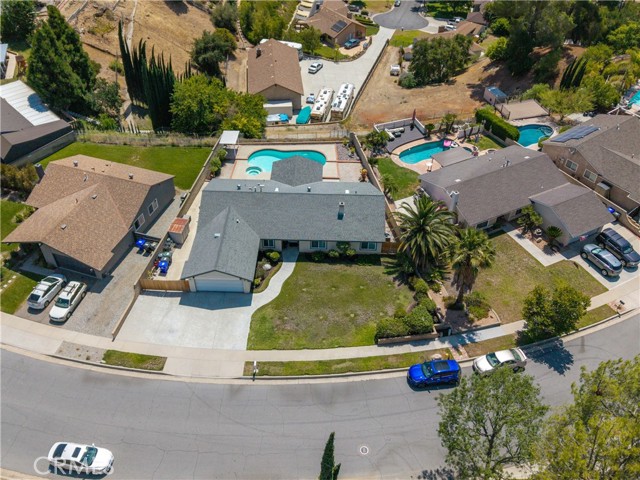 Detail Gallery Image 39 of 43 For 22396 Barbacoa Dr, Saugus,  CA 91350 - 3 Beds | 3 Baths