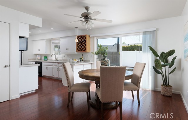 Detail Gallery Image 5 of 18 For 7901 Rhine Dr, Huntington Beach,  CA 92647 - 4 Beds | 2 Baths