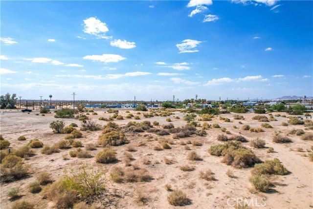 Detail Gallery Image 16 of 22 For 4973 Adobe Rd, Twentynine Palms,  CA 92277 - – Beds | – Baths