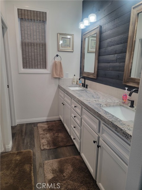 7819 Hagen Circle, Hemet CA: https://media.crmls.org/medias/e1d3662d-90c7-4964-8513-51237ce3939f.jpg