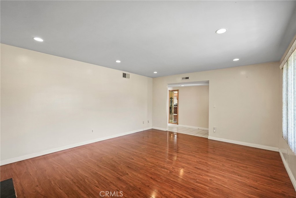 MLS #SR26160416 image #9