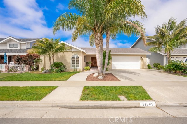 17091 Newquist Ln, Huntington Beach, CA 92649