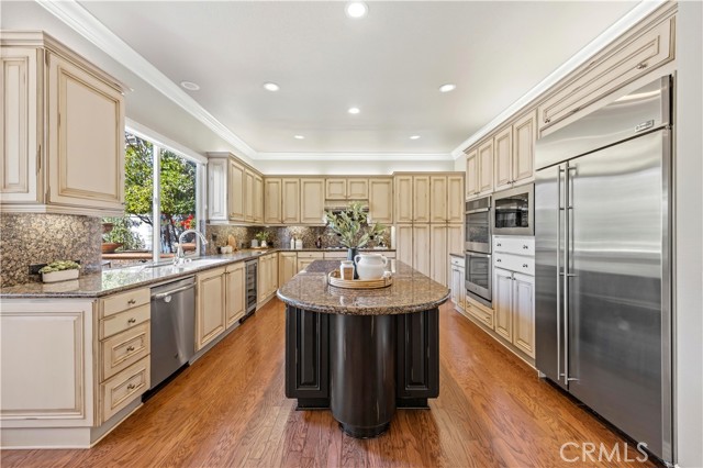 Detail Gallery Image 20 of 75 For 9 Sunnindale, Coto de Caza,  CA 92679 - 4 Beds | 4/1 Baths