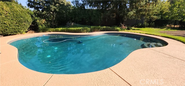 Detail Gallery Image 1 of 57 For 10 Roseanna Ct, Chico,  CA 95973 - 4 Beds | 3 Baths