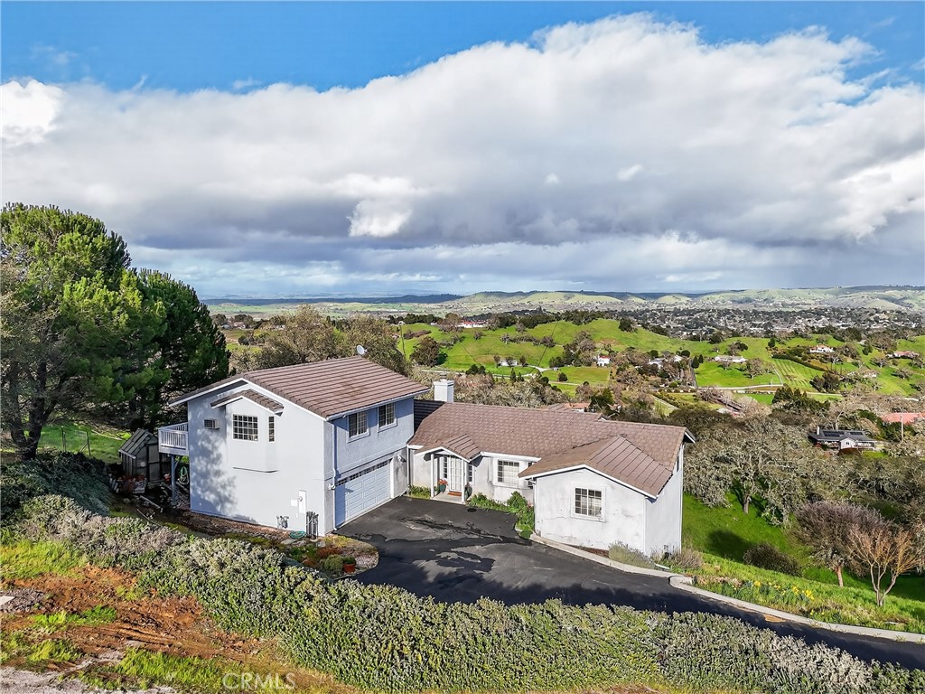 11200 Santa Ana Road