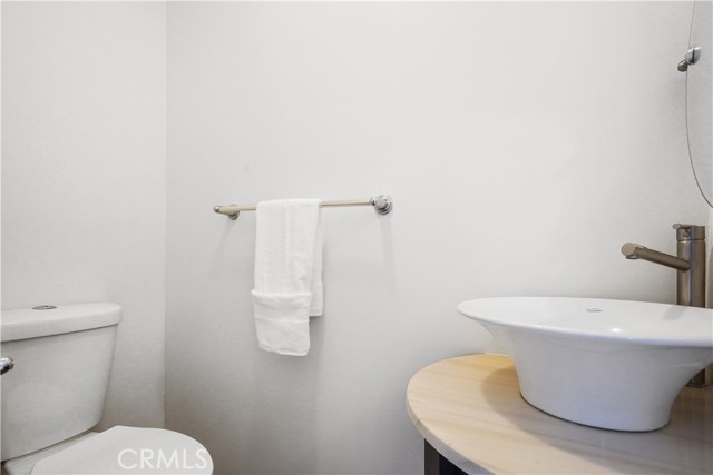 Detail Gallery Image 25 of 31 For 8303 Natalie Ln, West Hills,  CA 91304 - 4 Beds | 3 Baths