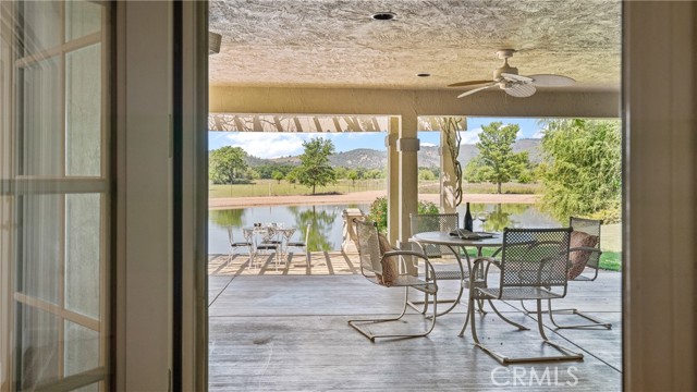 Detail Gallery Image 16 of 71 For 12285 High Valley Rd, Clearlake Oaks,  CA 95423 - 4 Beds | 3 Baths