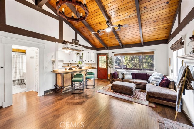 767 Big Oak, Crestline, CA 92325