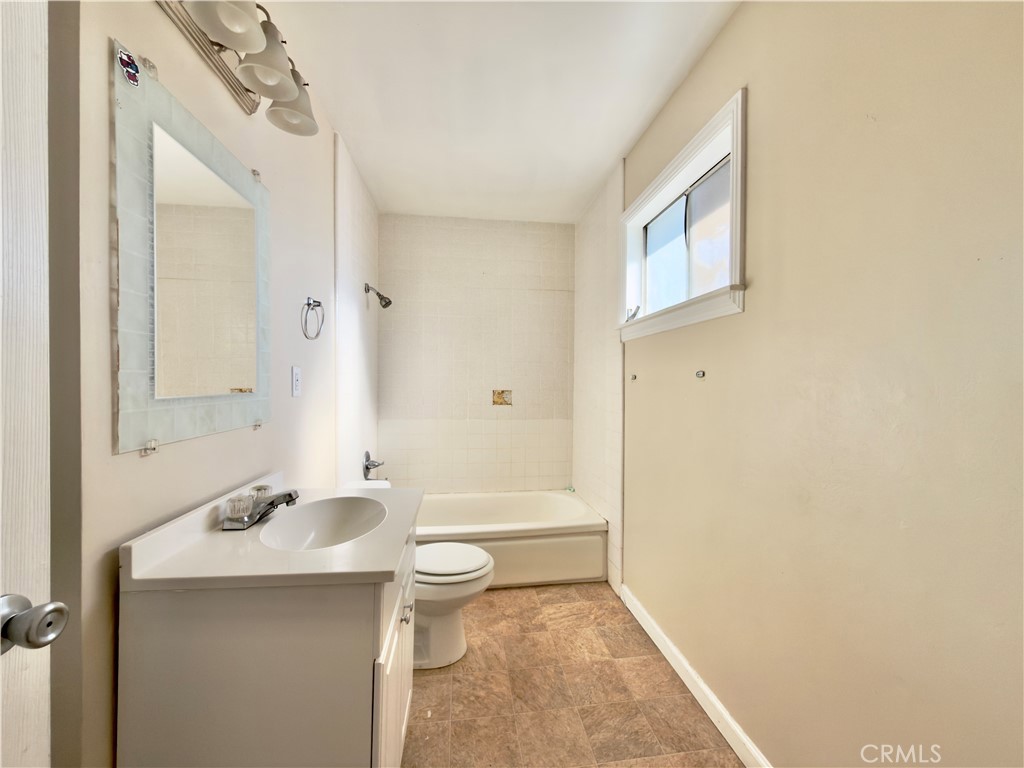 MLS #SR25236745 image #17